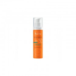 Cleanance protección solar pieles acnéicas con color Avene SPF50+